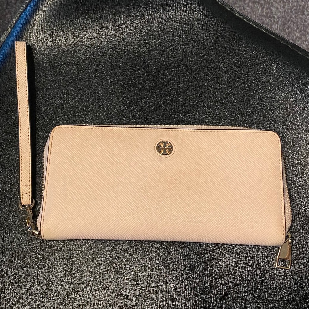 Tory Burch Wallet/Wristlet